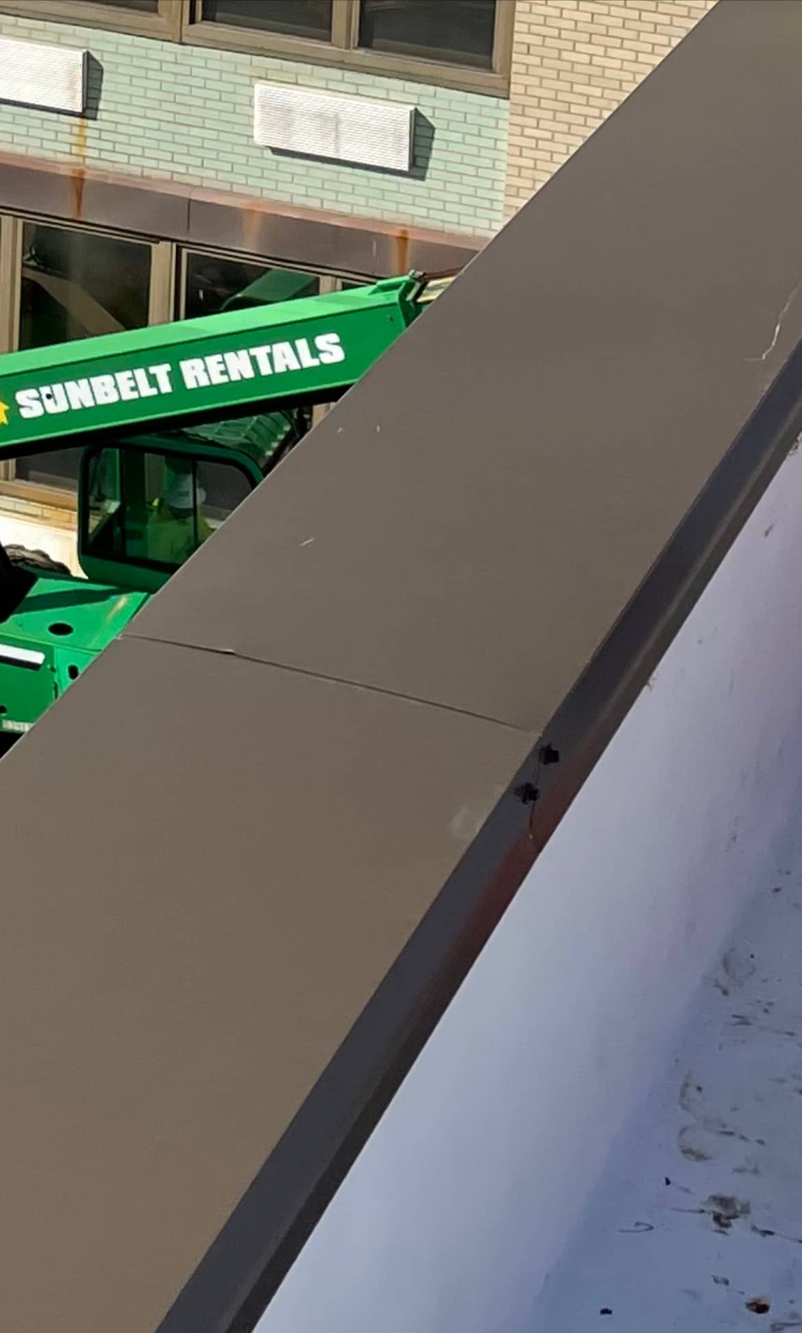 Commercial gutter