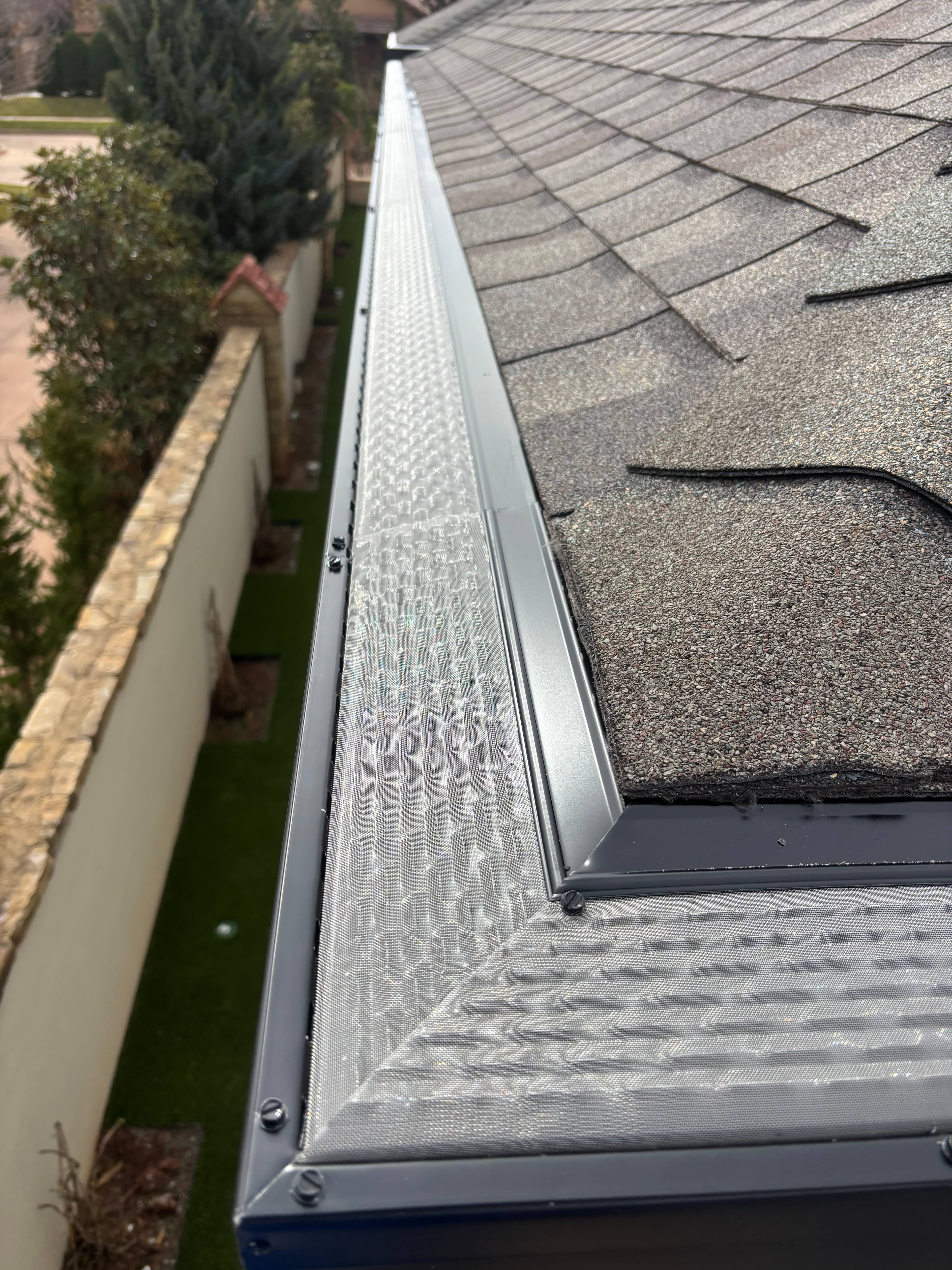 Gutter guard